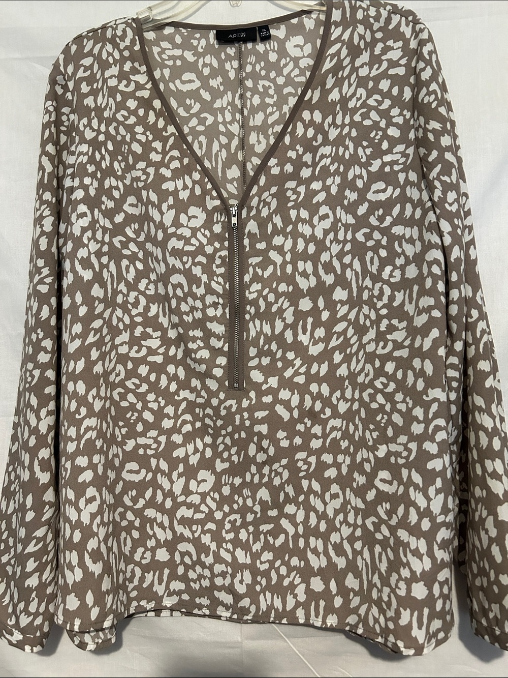 Women’s blouse